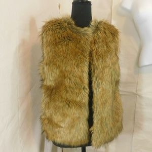 FAUX FUR VEST